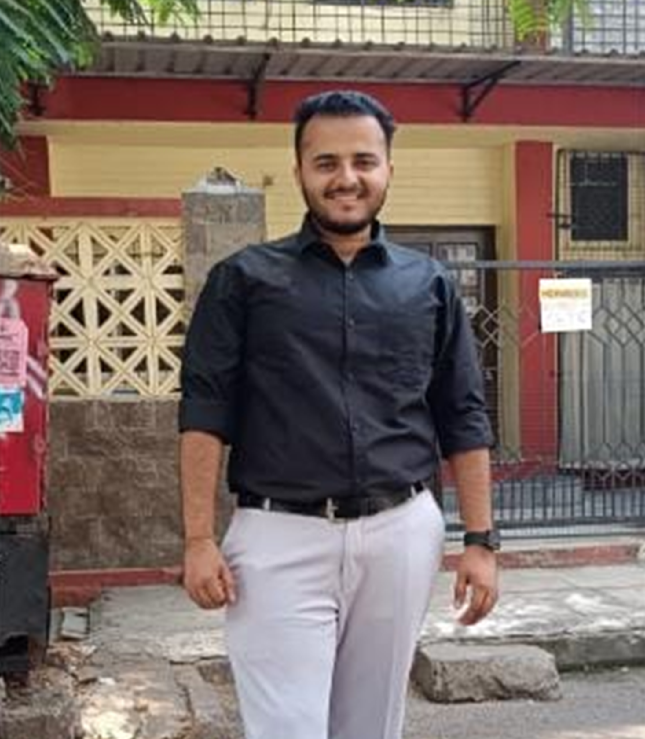 Photo of Sarang D. Mange