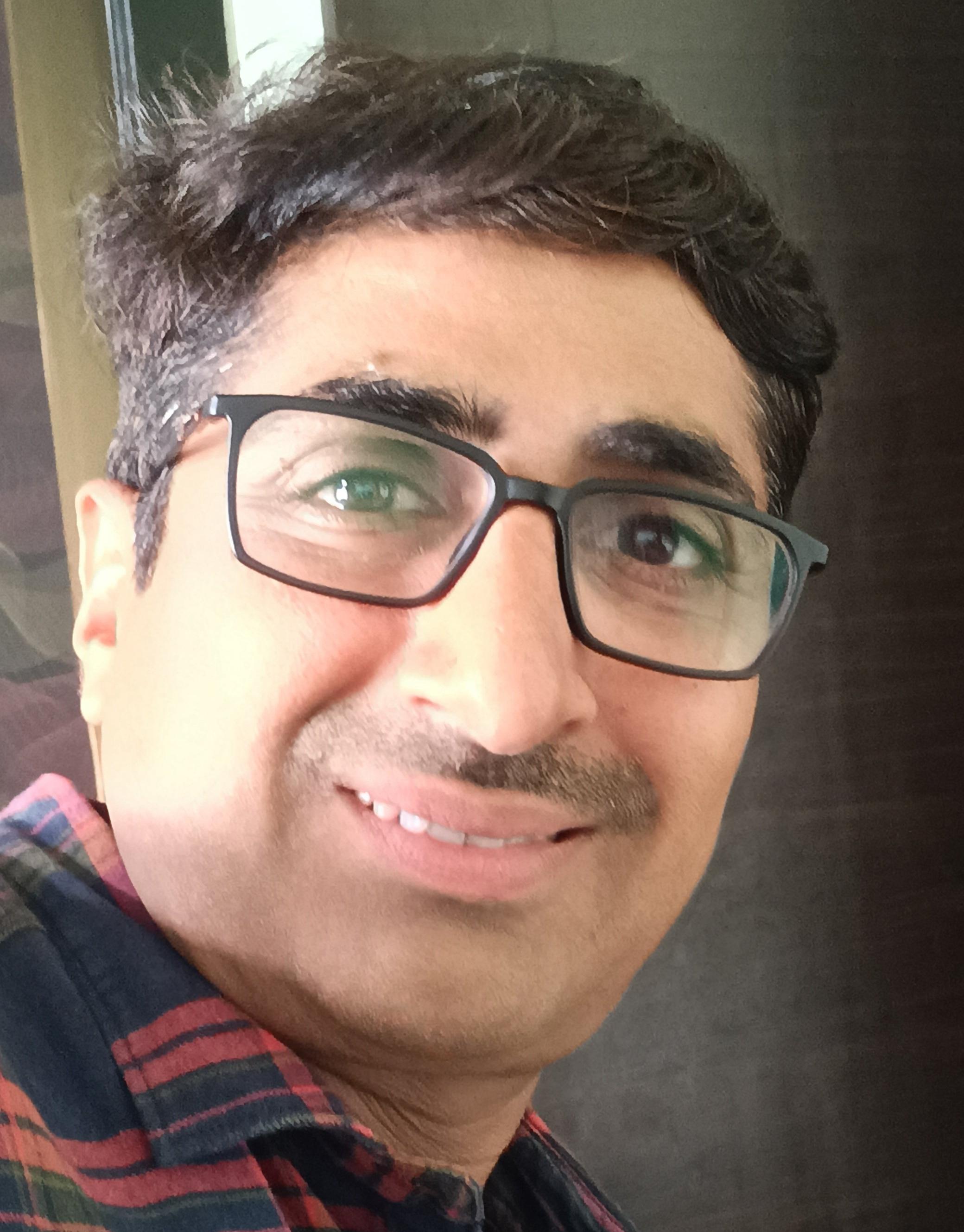 Photo of Ramesh Sundarji Chandra